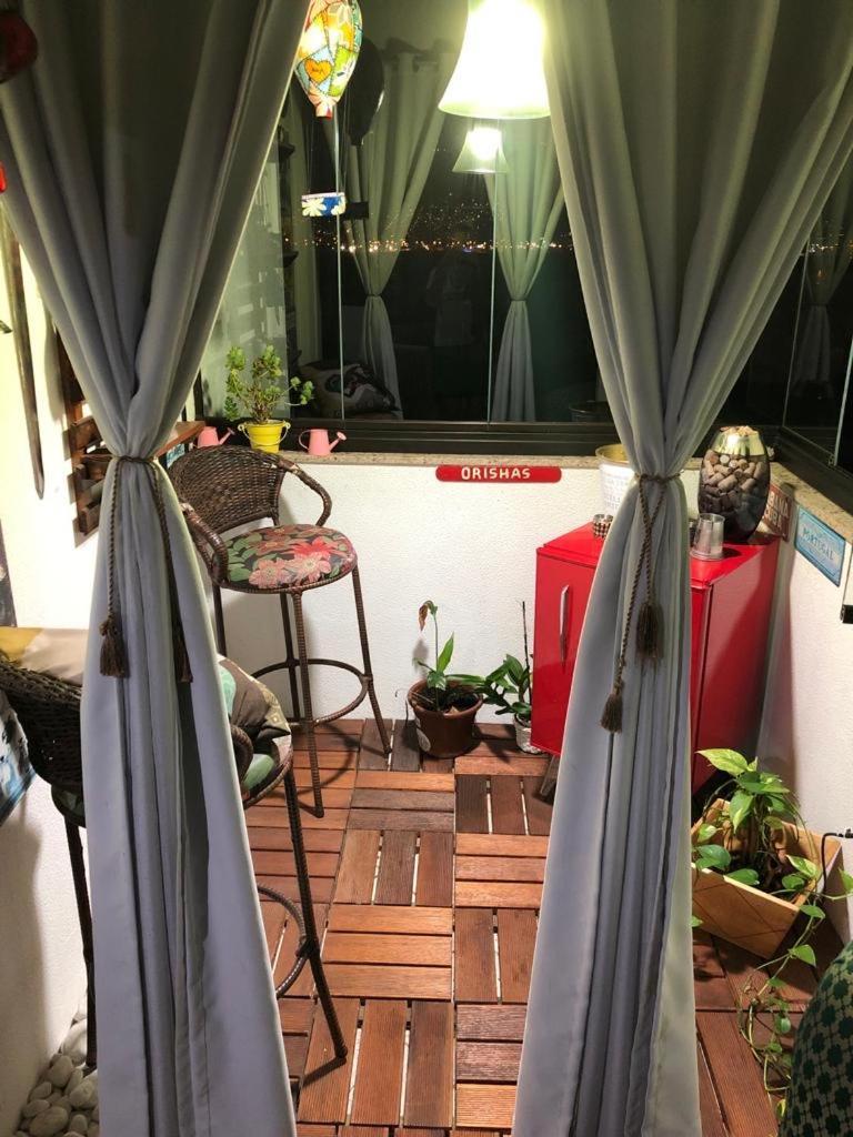 Com Linda Vista *