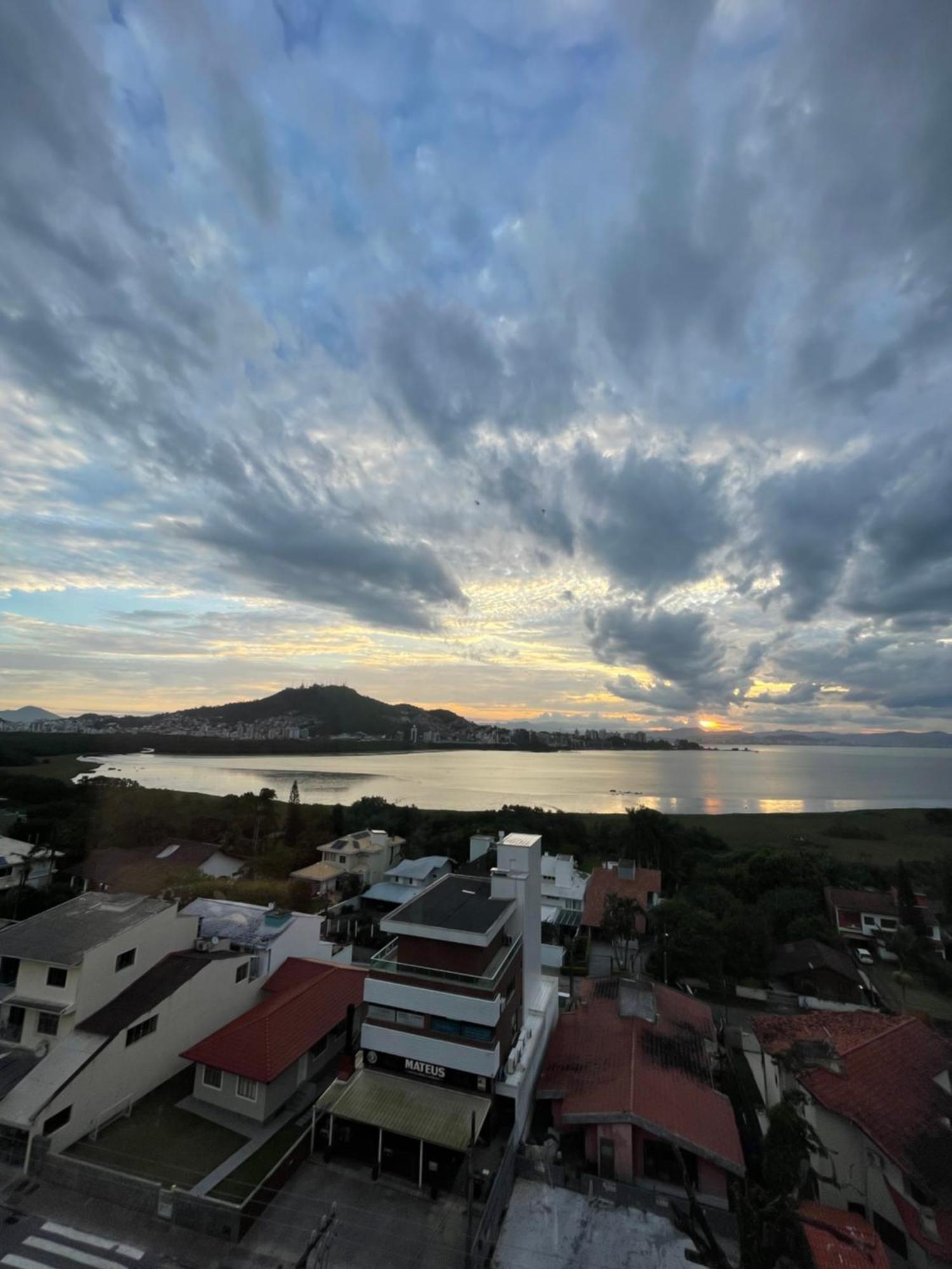 Com Linda Vista Homestay *
